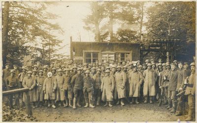 Deutsche und französische Soldaten am Hartmannsweilerkopf 10.11.1917