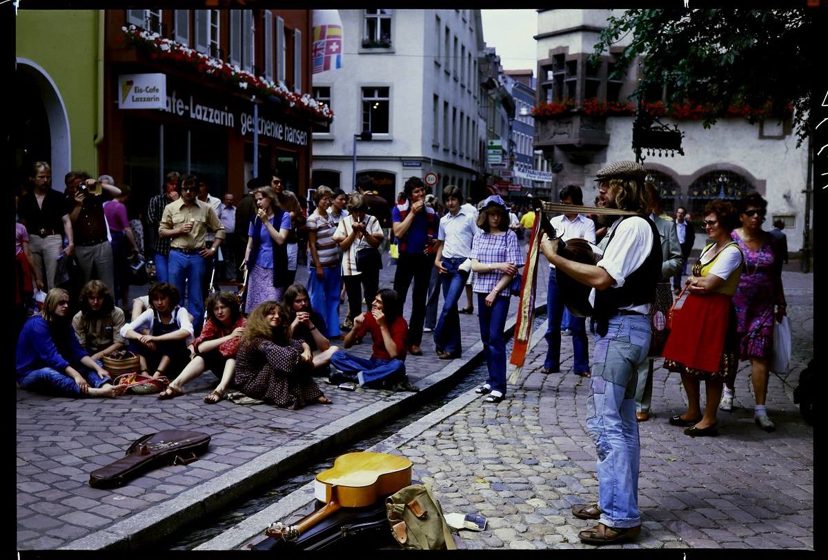 Slider 7 Straßenmusiker in Freiburg 1978
